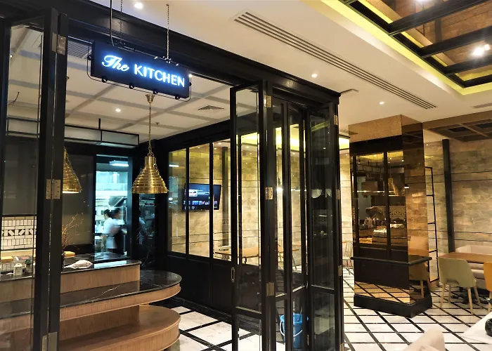 素坤逸57号萨利酒店 5*