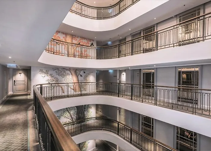 素坤逸57号萨利酒店 曼谷